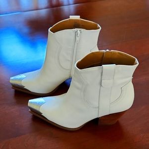 GB White Leather Western Looking Boots Metal Toe Size 8
